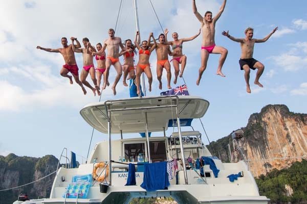 mar y fiesta en los cabos