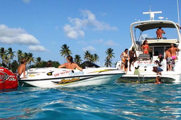 tours en yates y mega yates