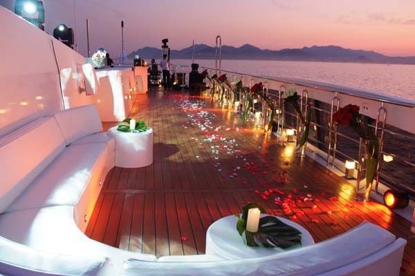 Yates privados en renta para bodas