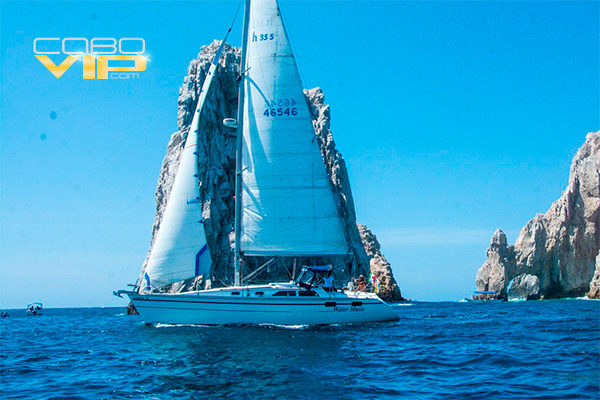 Aniversario de Lujo abordo de Velero en Los Cabos