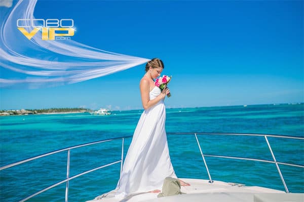 Boda en Los Cabos abordo de un yate