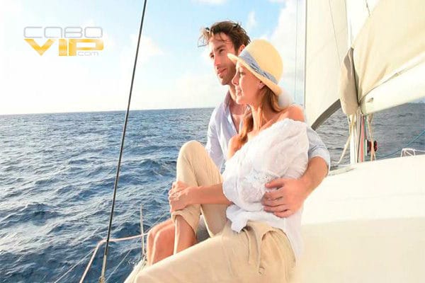 Citas Románticas abordo de un Velero en Cabo