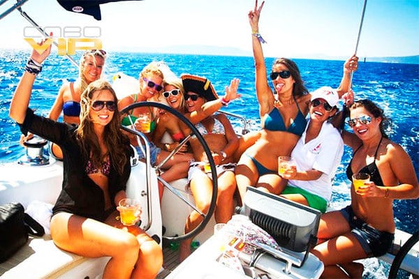 Despedida de Soltera abordo de Velero en Cabo