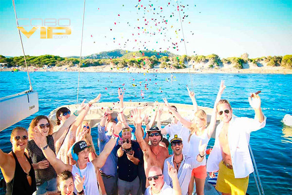 Renta de Veleros para vacaciones en Los Cabos