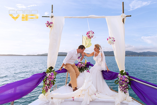 Romántica Boda en Los Cabos abordo de Velero
