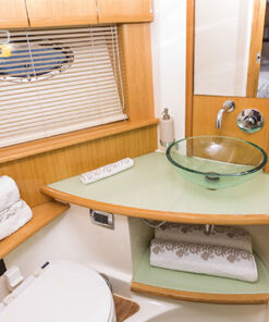 Renta de Lujoso Crucero de Pesca en Los Cabos