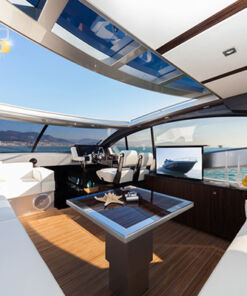 Renta de Yate Italiano de Lujo en Los Cabos