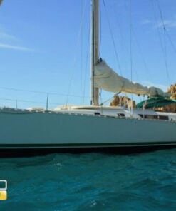 Barco velero moderno para pasear en Los Cabos 42