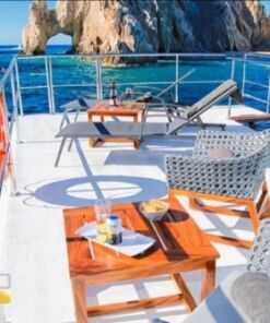 Renta de Catamarán Loft VIP en Los Cabos
