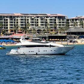 yates para pesca deportiva en Los Cabos