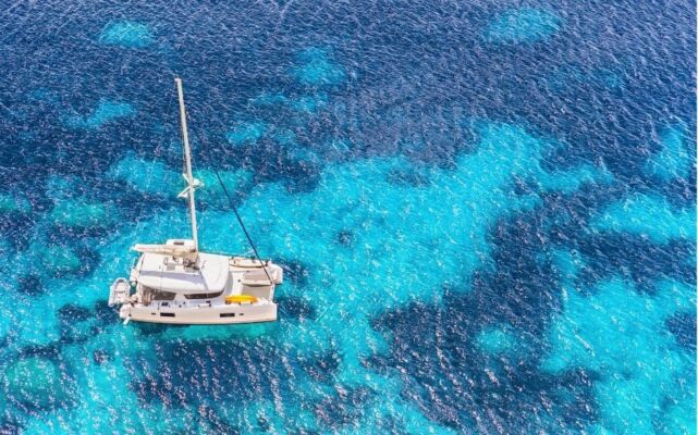renta de yates en La Ribera