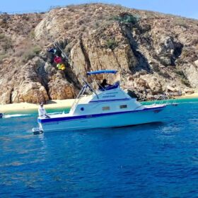 renta de yates en Los Cabos
