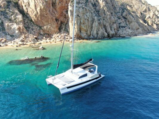 Catamarán Velero 52 pies en renta en Los Cabos